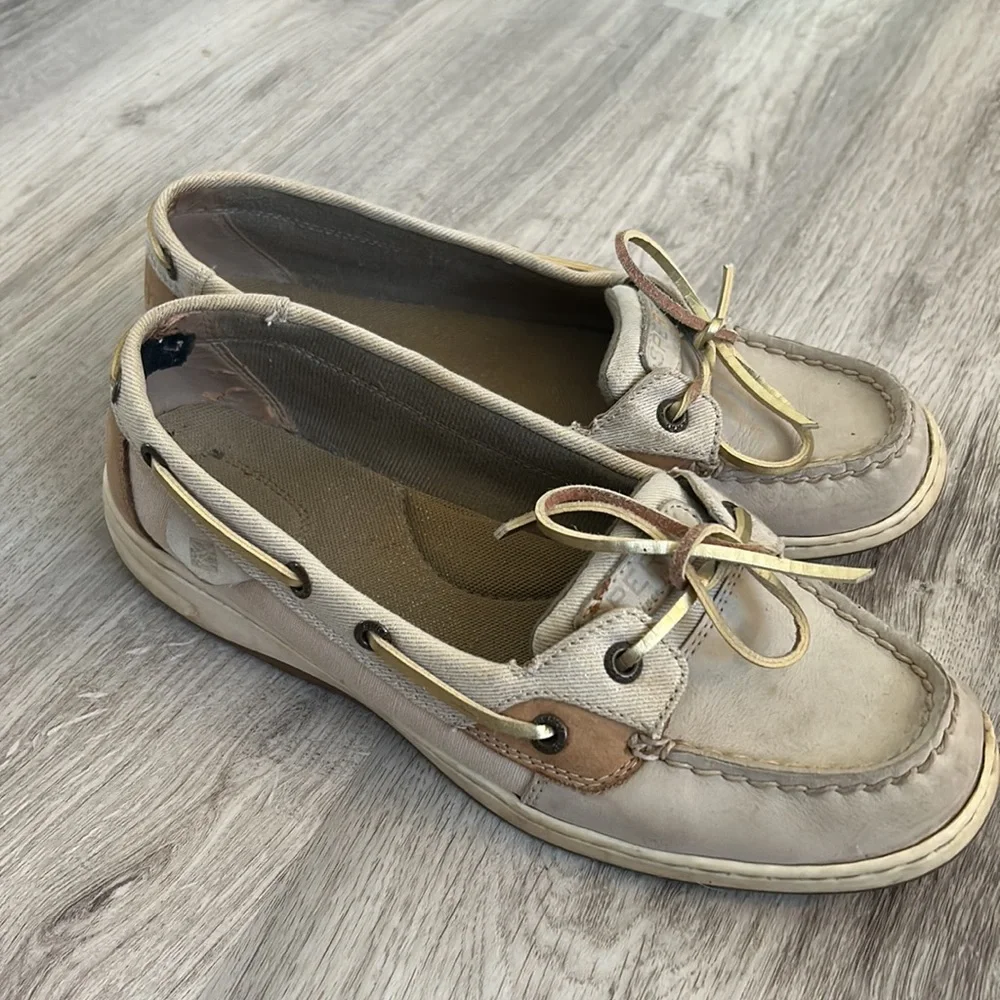 Cute sperrys - Picture 2 of 2